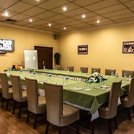 Kristal Hotel 3*