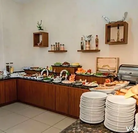 Kristal Hotel