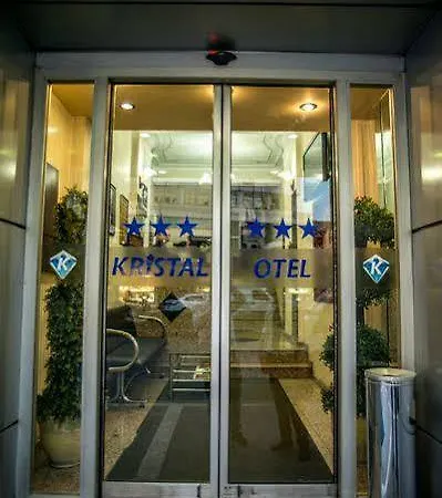 Kristal Hotel